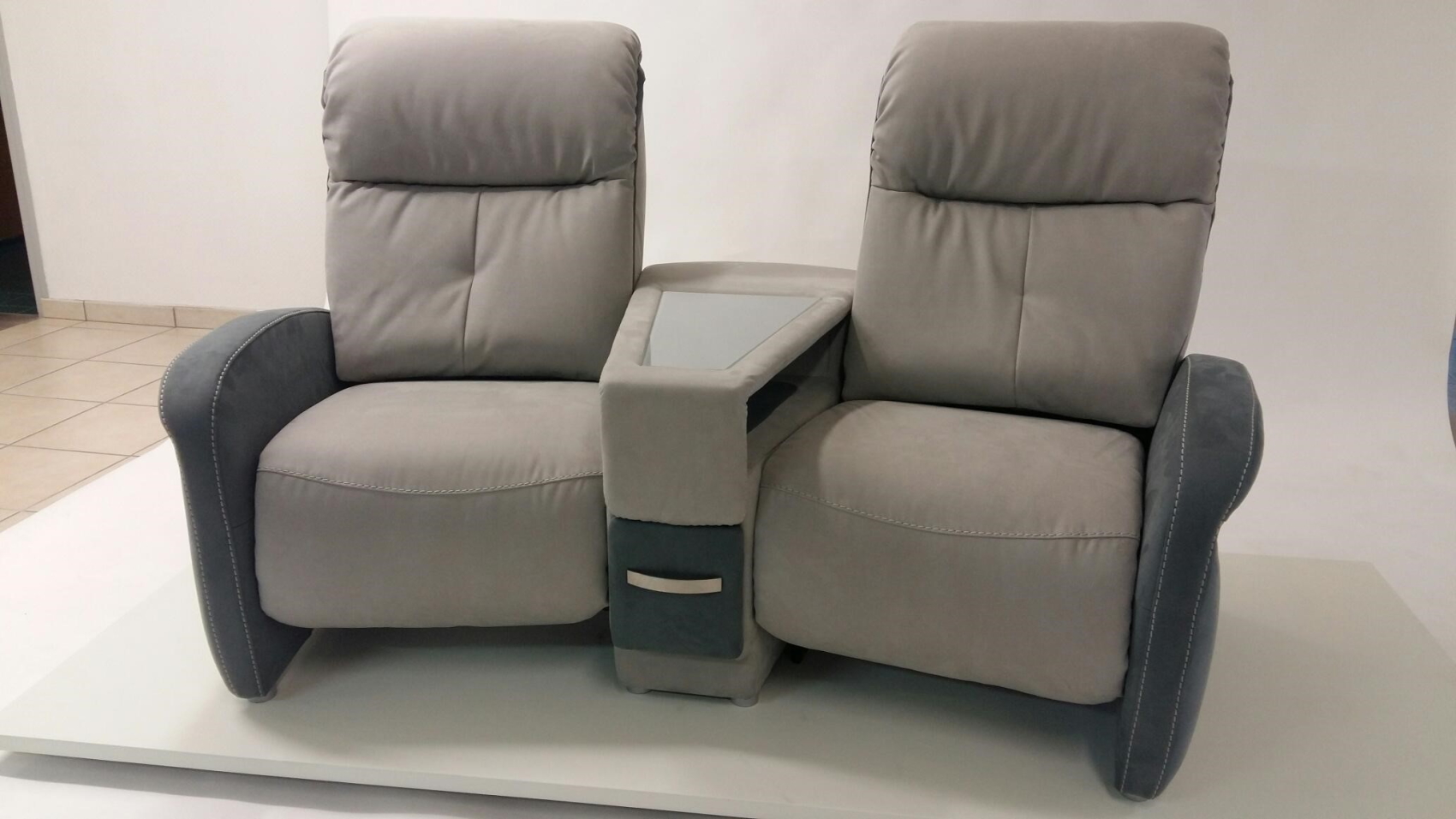 1--B-Marly-STRONGY - Composition 48 - 2 relax electrique 1 moteur en Modeno Souris et Modeno Titane 3