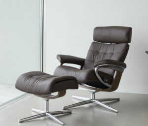 2-Erik_Cross_Pal_Espresso_Chrome_portrait